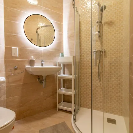 The Cozy Cove- Sea Steps Away Apartment
